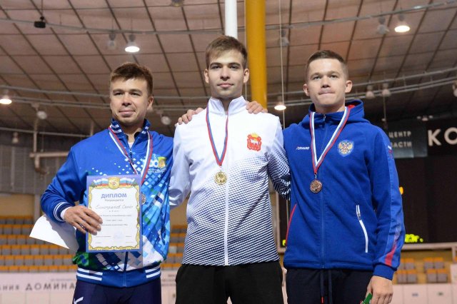 Конькобежец из Уфы выиграл несколько медалей на этапе Кубка России