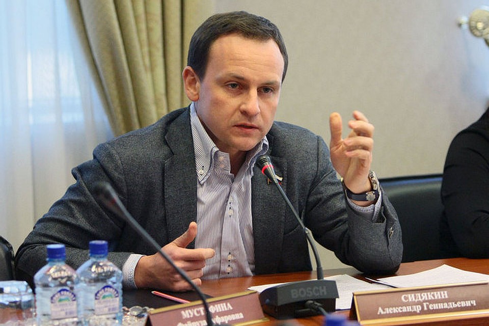 Александр Сидякин предложил минимизировать общение чиновника и предпринимателя