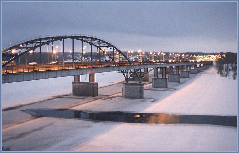 Бельский мост в Уфе перекроют из-за мороза