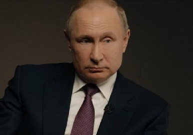 Видео: Владимир Путин впервые рассказал об отставке правительства