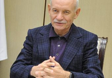 Рустэм Хамитов - кандидат на руководящий  пост в "Башнефть"