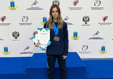 Галина Мезенцева дважды стала бронзовым призером «Кубка Волги» по бадминтону