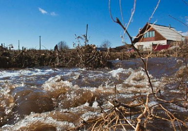 В МЧС разьяснили разницу между паводком и наводнением