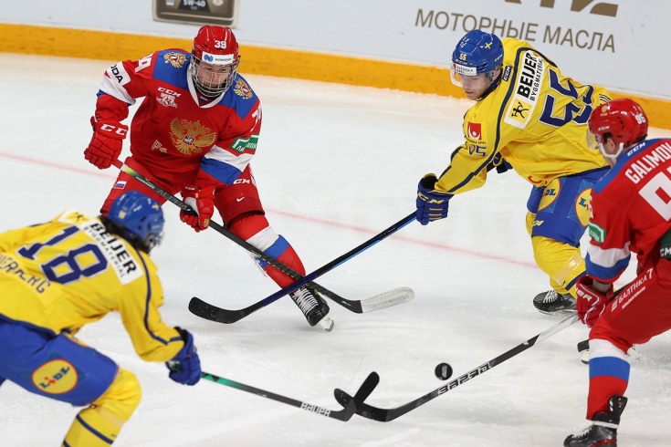 Сборная России уступила шведам на Кубке Карьяла