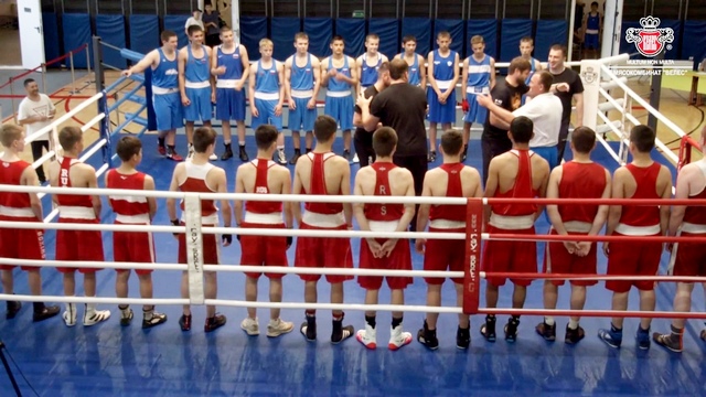 Башкирские боксеры выступают на турнире в Курганской области