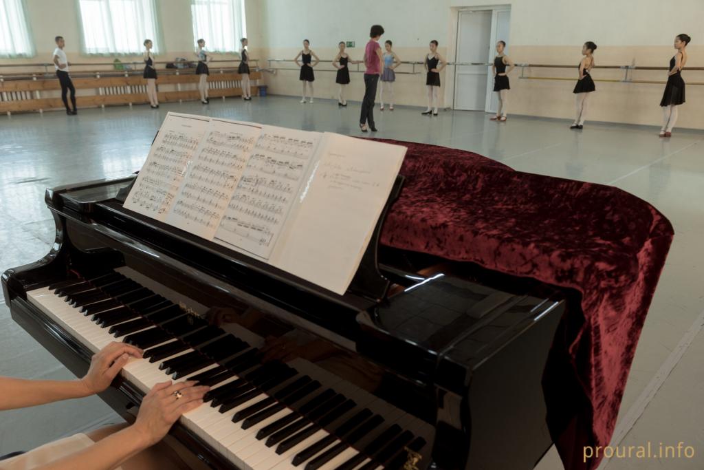 Салаватский музыкальный колледж пополнился новым музыкальным оборудованием