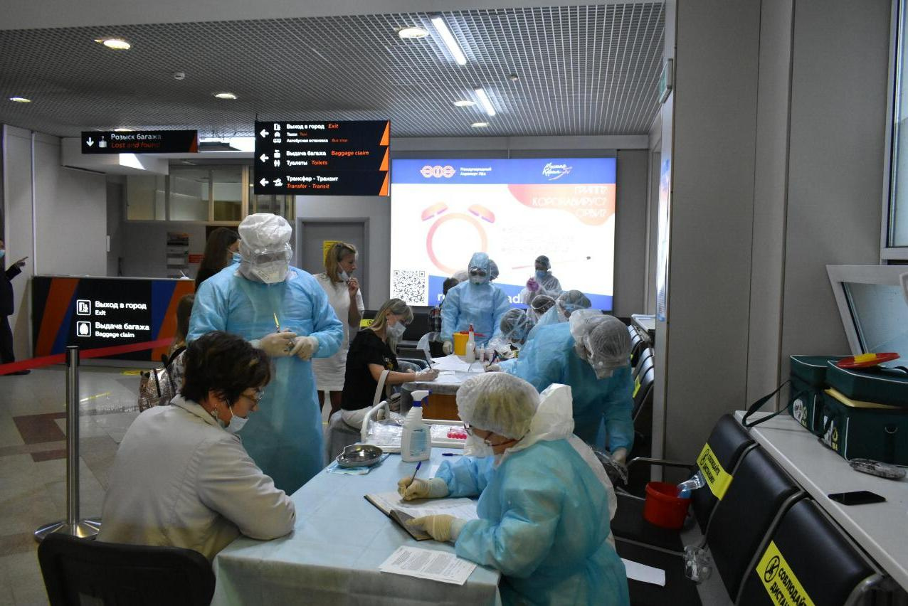 В аэропорту «Уфа» туристы из Симферополя прошли тестирование на COVID-19