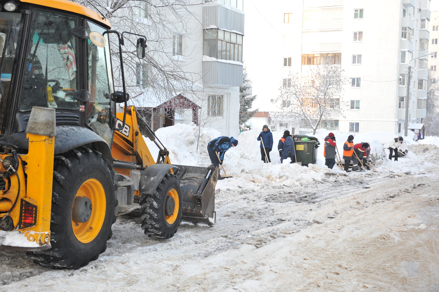 Врио мэра Уфы Сергей Греков попросил тщательно чистить съезды развязок