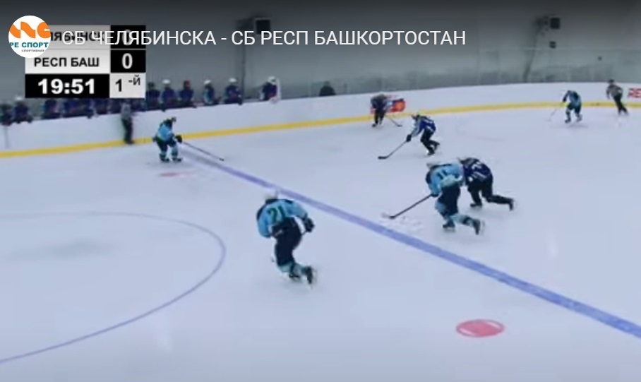 В Нижнем Новгороде продолжается чемпионат России по хоккею среди юниорок