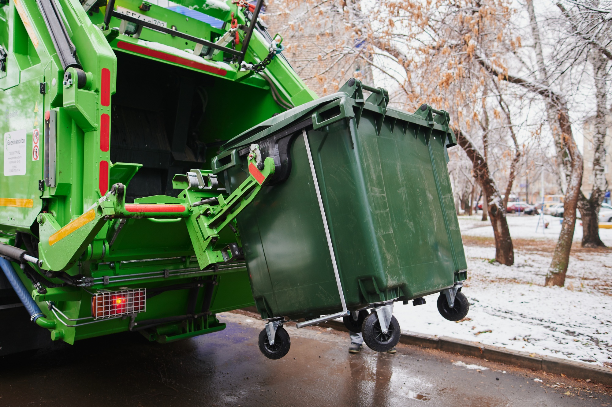Вывоз мусора в Башкирии теперь можно оплатить  через мобильное приложение