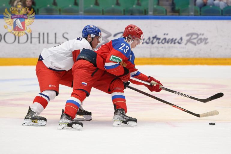 Молодежная сборная России по хоккею выиграла у сборной Чехии