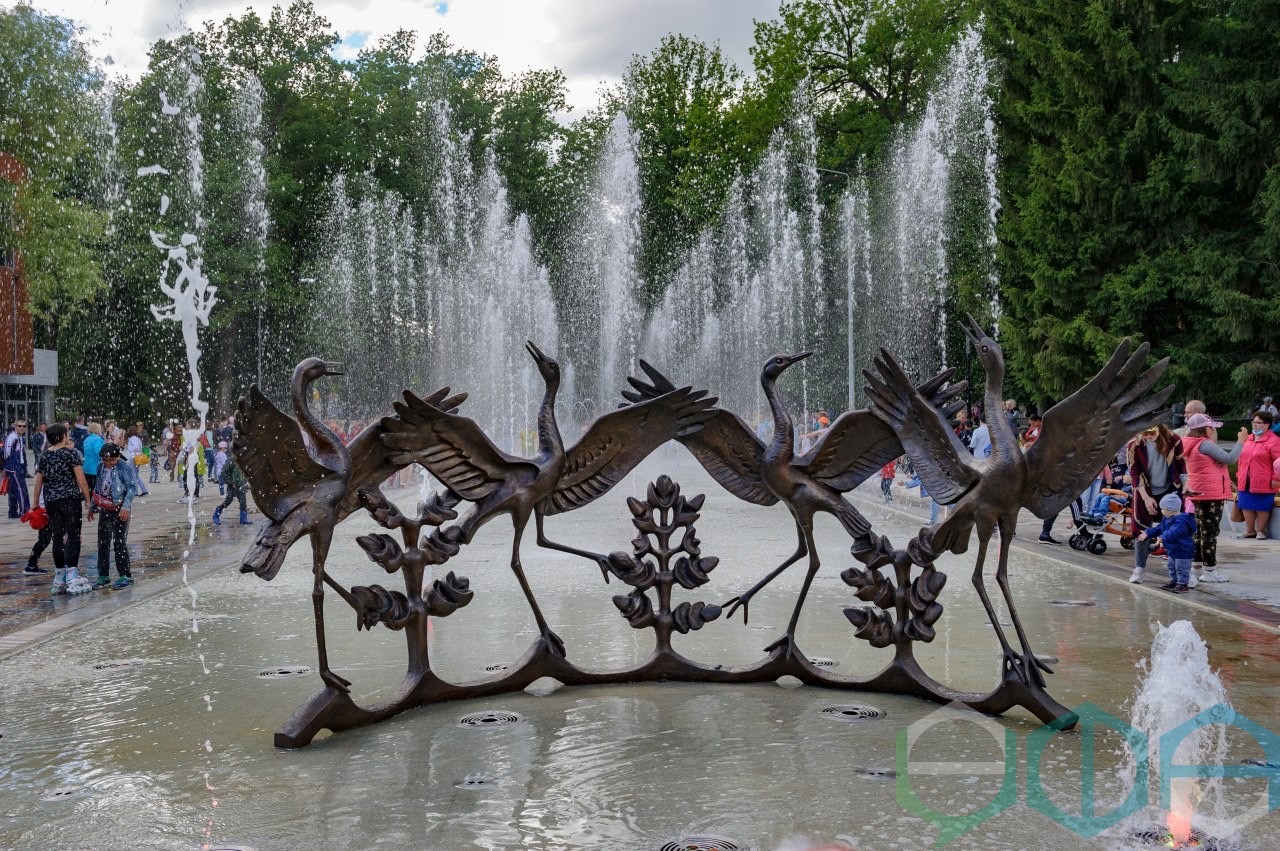 «Зеленая суббота» у фонтана «Журавли»
