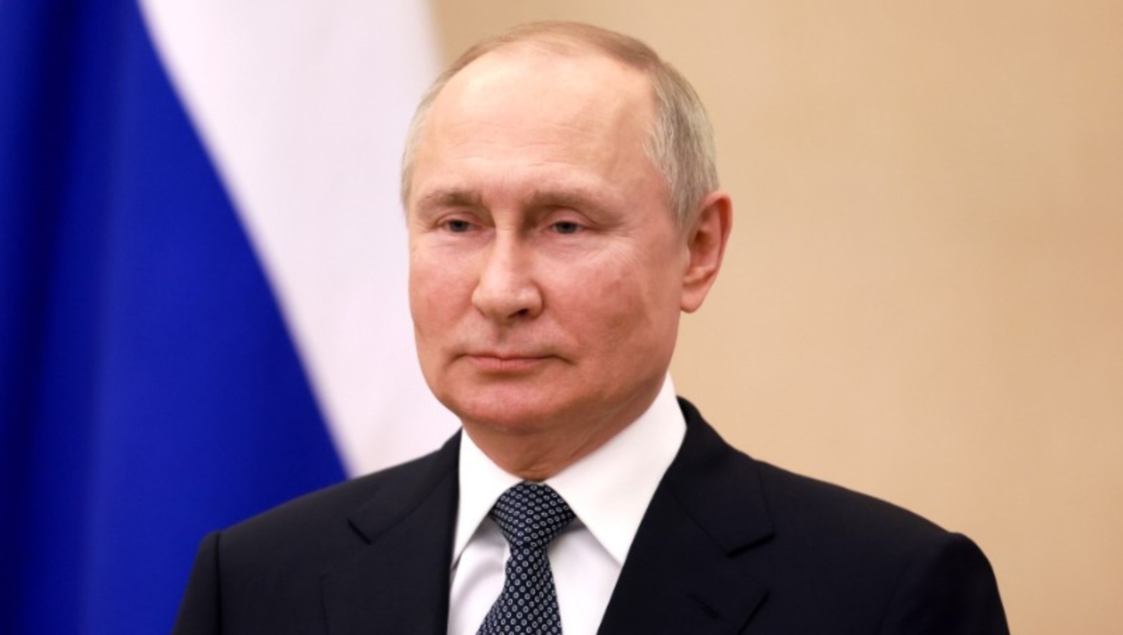 Президент России Владимир Путин подписал указы о признании независимости Херсонской и Запорожской областей
