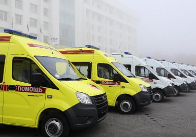 Больницы Башкортостана получили 13 новых автомобилей скорой медпомощи