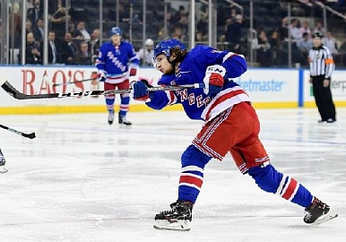 Русские в НХЛ. Артемий Панарин набрал 99 очков в сезоне