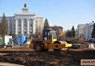 Фоторепортаж: обновление Советской площади