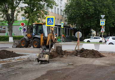 Капитальный ремонт улицы Мустая Карима закончится в октябре 2020 года