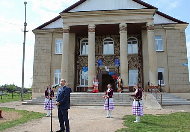 В Благоварском районе открылся обновленный Дом культуры