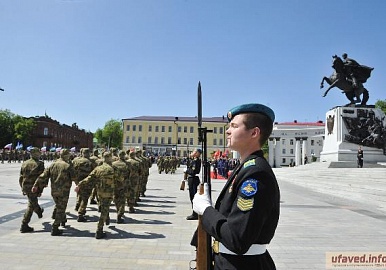 Иностранцы могут получить гражданство России при заключении контракта на военную службу