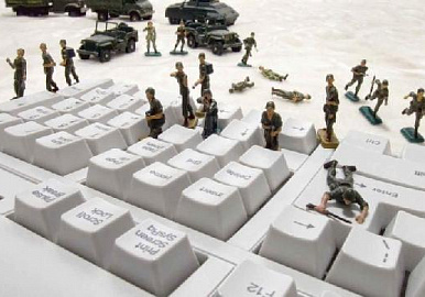 Против россиян идет профессиональная информационная война - эксперты
