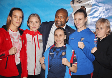 Азалия Аминева победила на боксерском турнире в Казахстане
