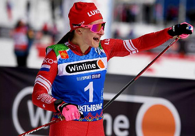 На чемпионате России по лыжным гонкам прошла женская эстафета