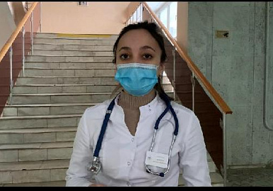 И врачи, и волонтеры: как студенты медицинского университета помогают поликлиникам в пандемию